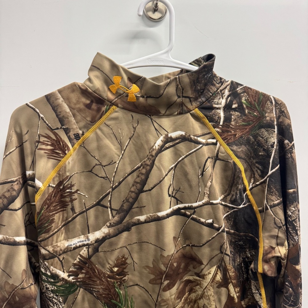 Under Armour ColdGear Mens Realtree AP Camo Mock Neck Base Layer Shirt LG Orange